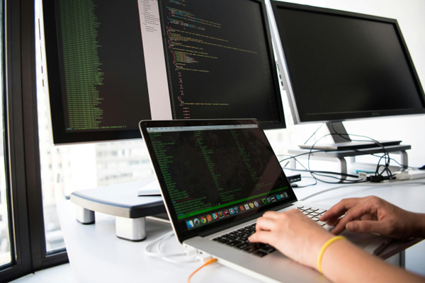 95.96亿元资金今日流出机械设备股:机械设备